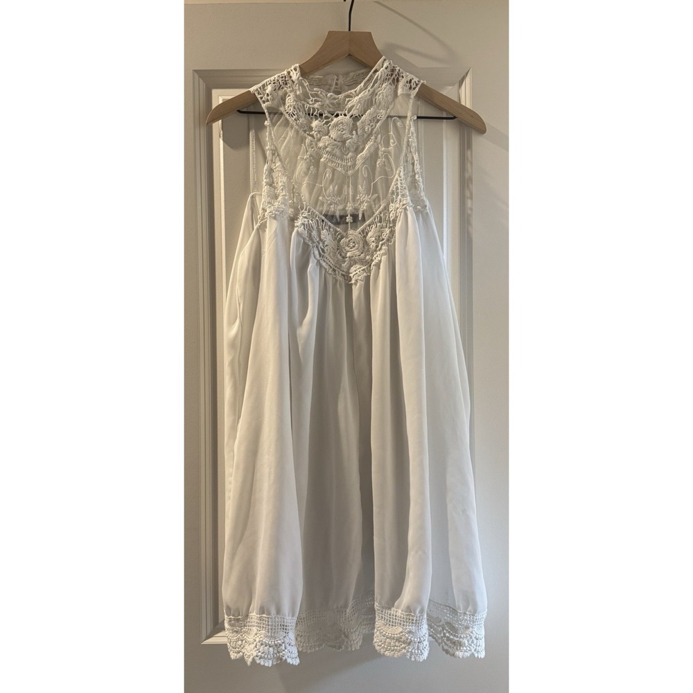 Lookbook Store White Lace Crochet Cold‎ Shoulder Boho Tunic Blouse Size US 8